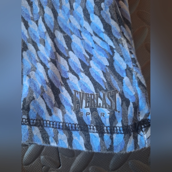 Everlast Sport Blue and Black Patterned Tank - Picture 7 of 11